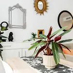 Las Dalias De Monko